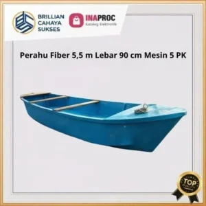 Perahu fiber 5,5 m dengan mesin 5 PK sebagai contoh dalam perbandingan kapal fiber dan kayu
